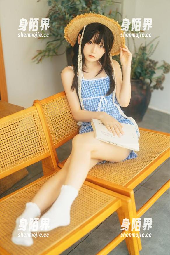 迷之呆梨的花嫁写真，图包的内容真耐看！