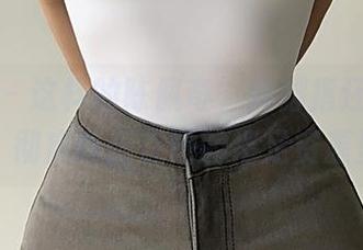 微密圈 – 这样的陈佩奇，胖脚指还是瘦足趾？彻底醉倒在她的裸足资源里。