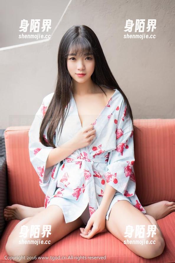 青豆客 - 不愧是施忆佳，免费和服美图，点赞到停不下来！