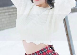 魅妍社 – 在私房里，FoxYini孟狐狸的自拍即便是BANANA也让人心潮澎湃