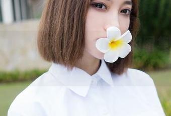 魅妍社 – 看兜豆靓Youlina的图集，我只能说，在线的纯白是那么让人心浮气躁。