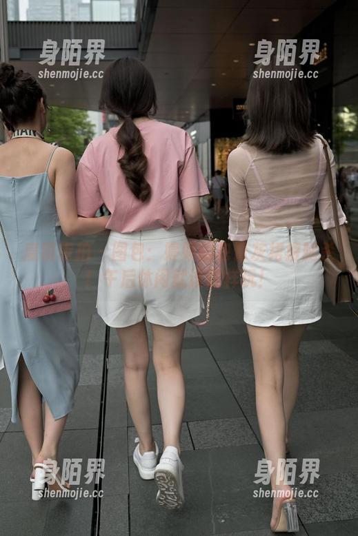 魔镜街拍 - 图包：婷婷的包臀灰裙瘦腿杀！午后休闲就该这样玩！
